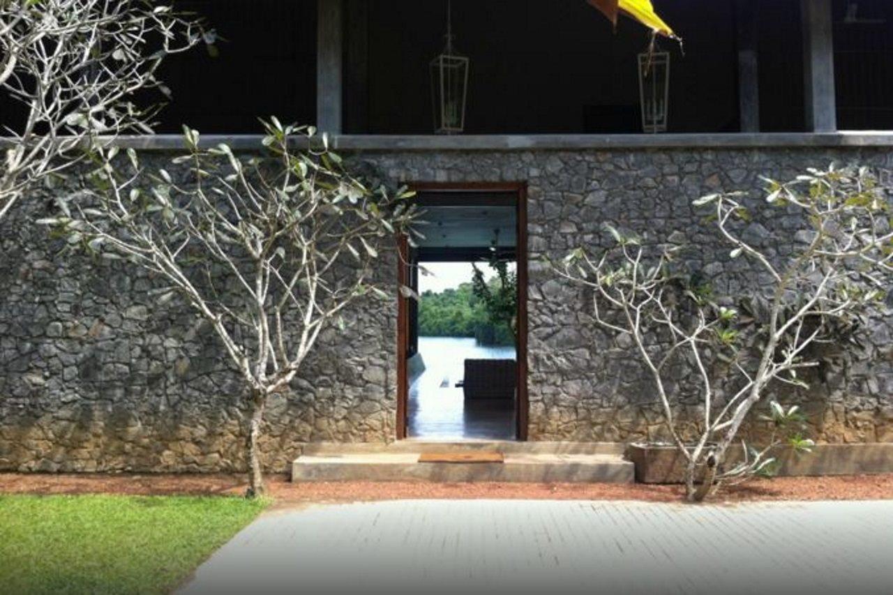 Roman Lake Ayurveda Boutique Resort - Level 1 Certified อาฮังกัลลา ภายนอก รูปภาพ